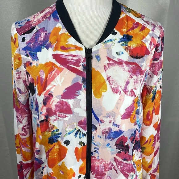 NYDJ Floral Print Jacket - Picture 3 of 4